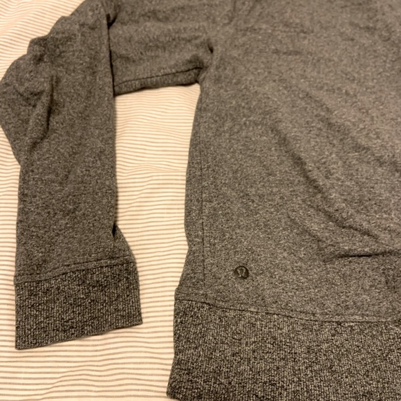 lululemon athletica Sweaters - Lululemon Gray Sweatshirt
